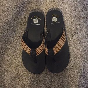 Brown honeycomb Cork Strap Yellow Box Flip Flops